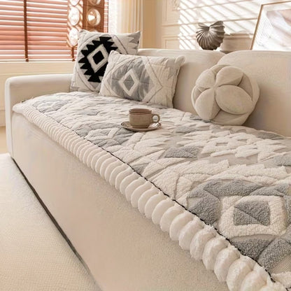 HOMÉVA – Plush Winter Quilted Sofa Slipcover with Anti-Slip Grip