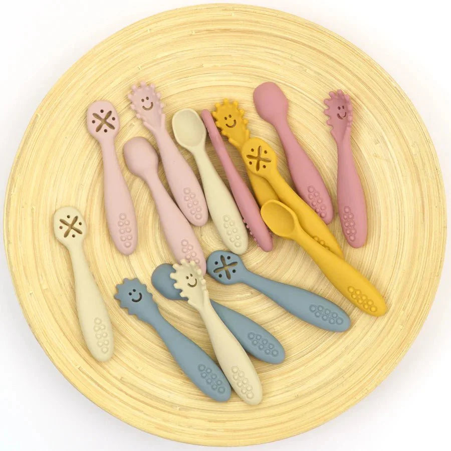 LEARN2EAT – Silicone Utensils Set for Babies & Toddlers (Spoon, Fork & Knife)