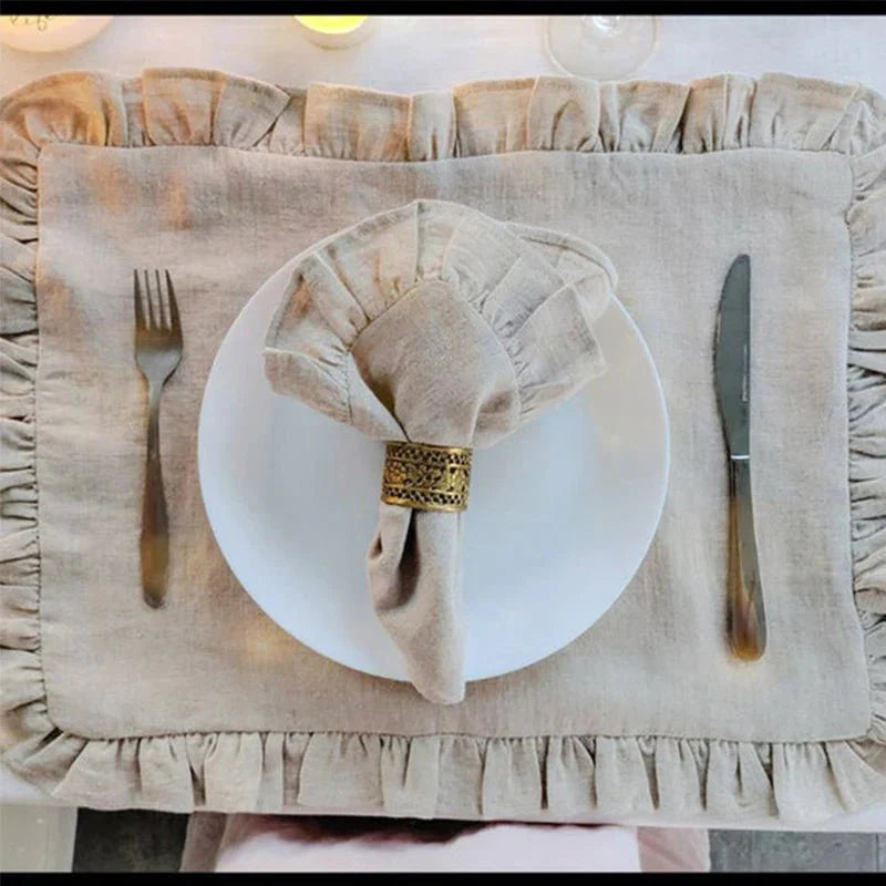 LINENBLOOM – Handcrafted Linen Napkin with Soft Ruffle Edge