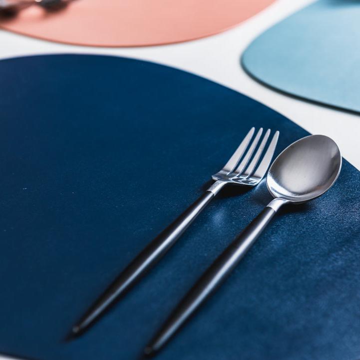 MATELLE – Heat-Resistant PU Leather Placemat & Coaster Set for Elegant Dining