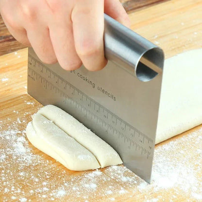 MEASURECHEF – Stainless Steel Pastry Spatula & Dough Scraper with Measurement Scale