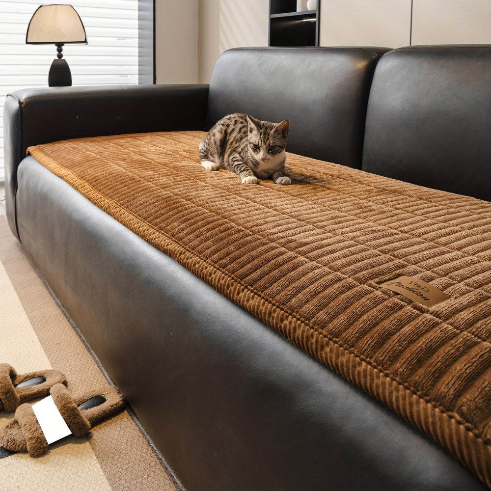 NÉVORA – Cozy Quilted Sofa Covers with Durable Soft Microfiber Design