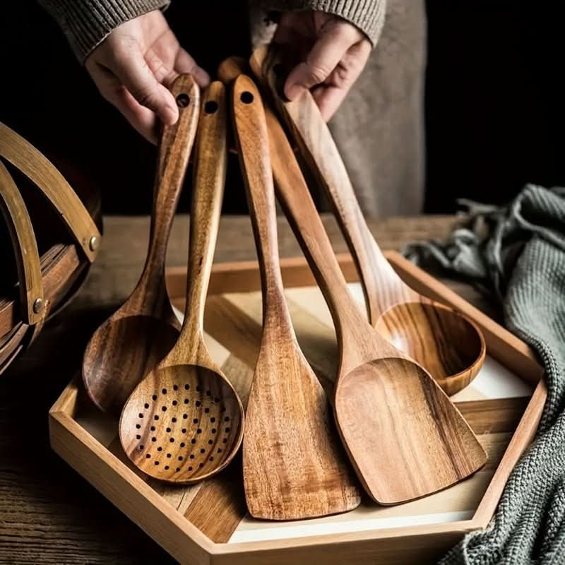 FJORDFLAME SET – Sustainable 5-Piece Teak Wood Kitchen Utensil Set