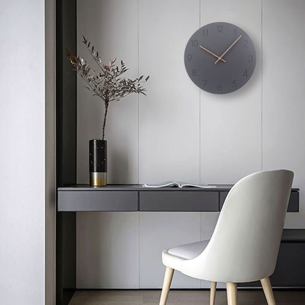NORDILO – Silent Scandinavian Wall Clock in Natural Wood for Modern Interiors