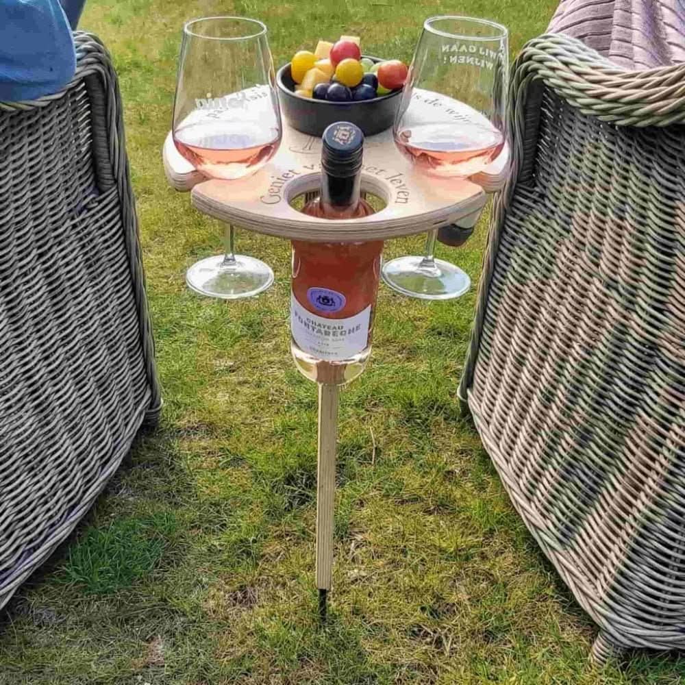 Picky Wine Table – Portable Outdoor Table with Glass & Bottle Holders – Ideal for Picnics