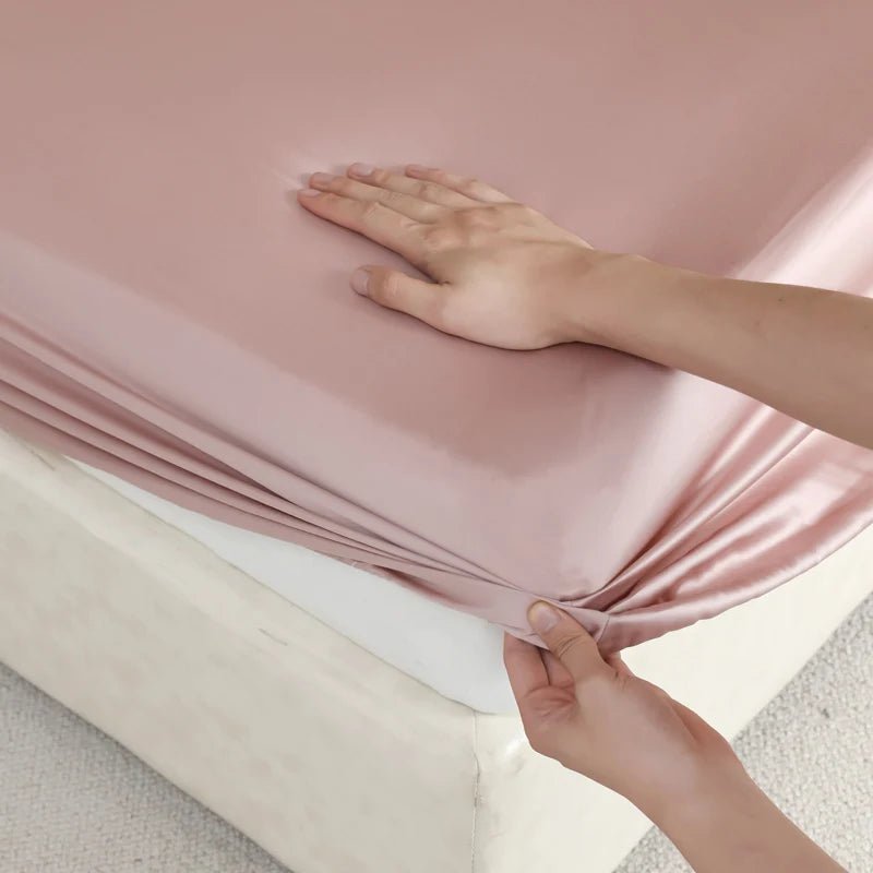 SILKVAULT – Luxury Mulberry Silk Fitted Sheet for Cool, Breathable Sleep