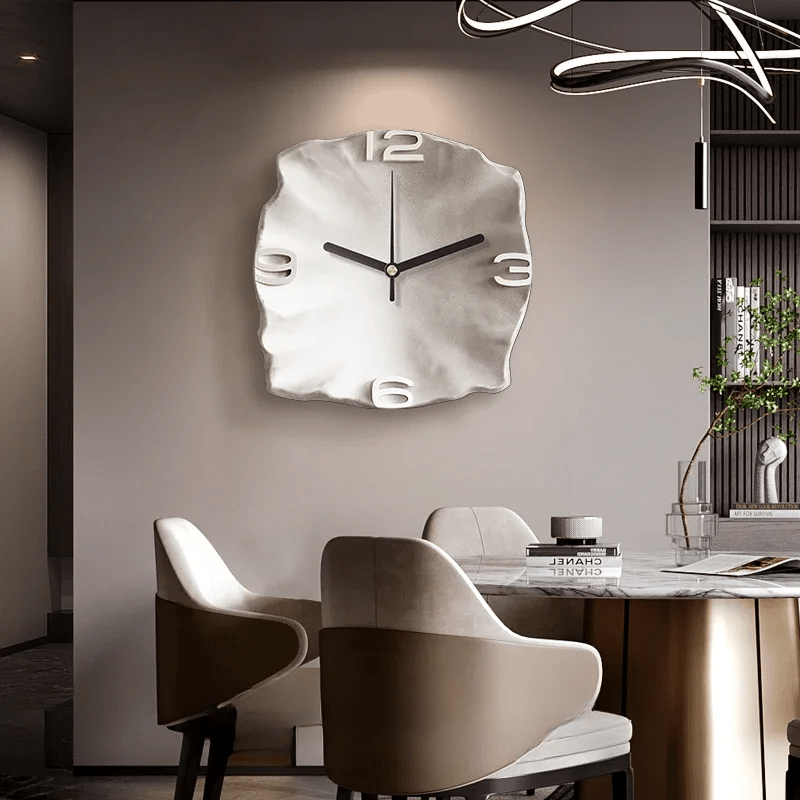 StoneAura – Modern Sandstone-Effect Wall Clock with Silent Quartz