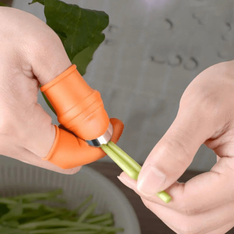 FingerBlade Safety – Stainless Steel Cutter with Protective Silicone Base