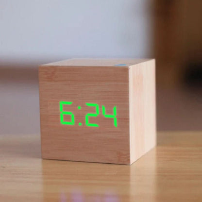 ZENICUBE – Minimalist LED Alarm Clock with Time, Date & Temperature Display