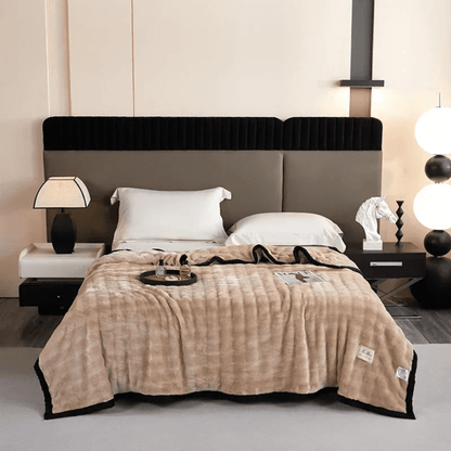 VELVETRA – Double-Sided Plush Fleece Blanket for Ultimate Warmth and Softness