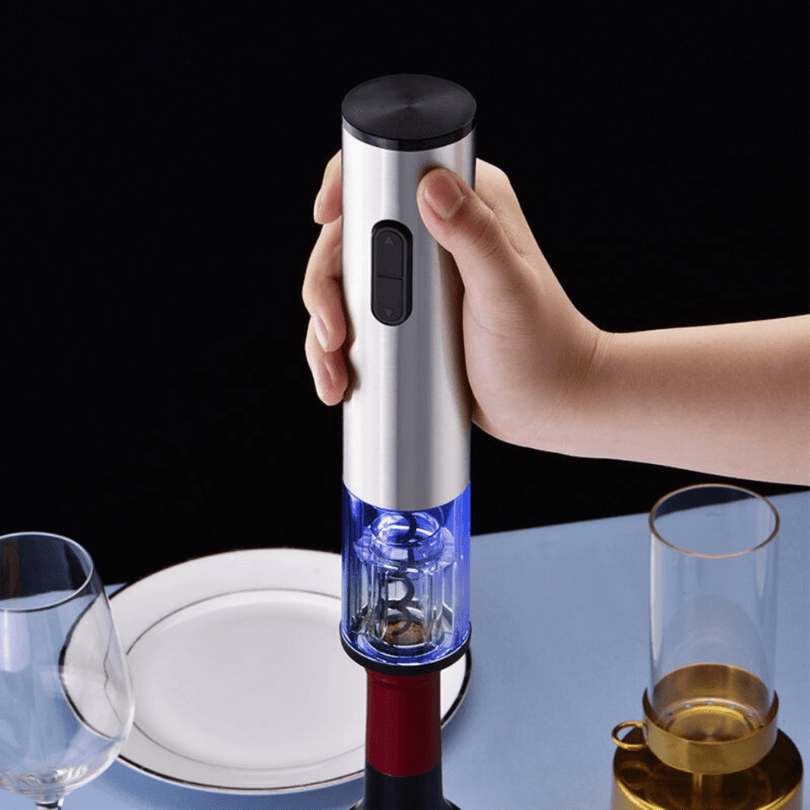 Vinolux 4-in-1 Electric Wine Opener Set – Corkscrew, Foil Cutter, Aerator & Vacuum Stopper