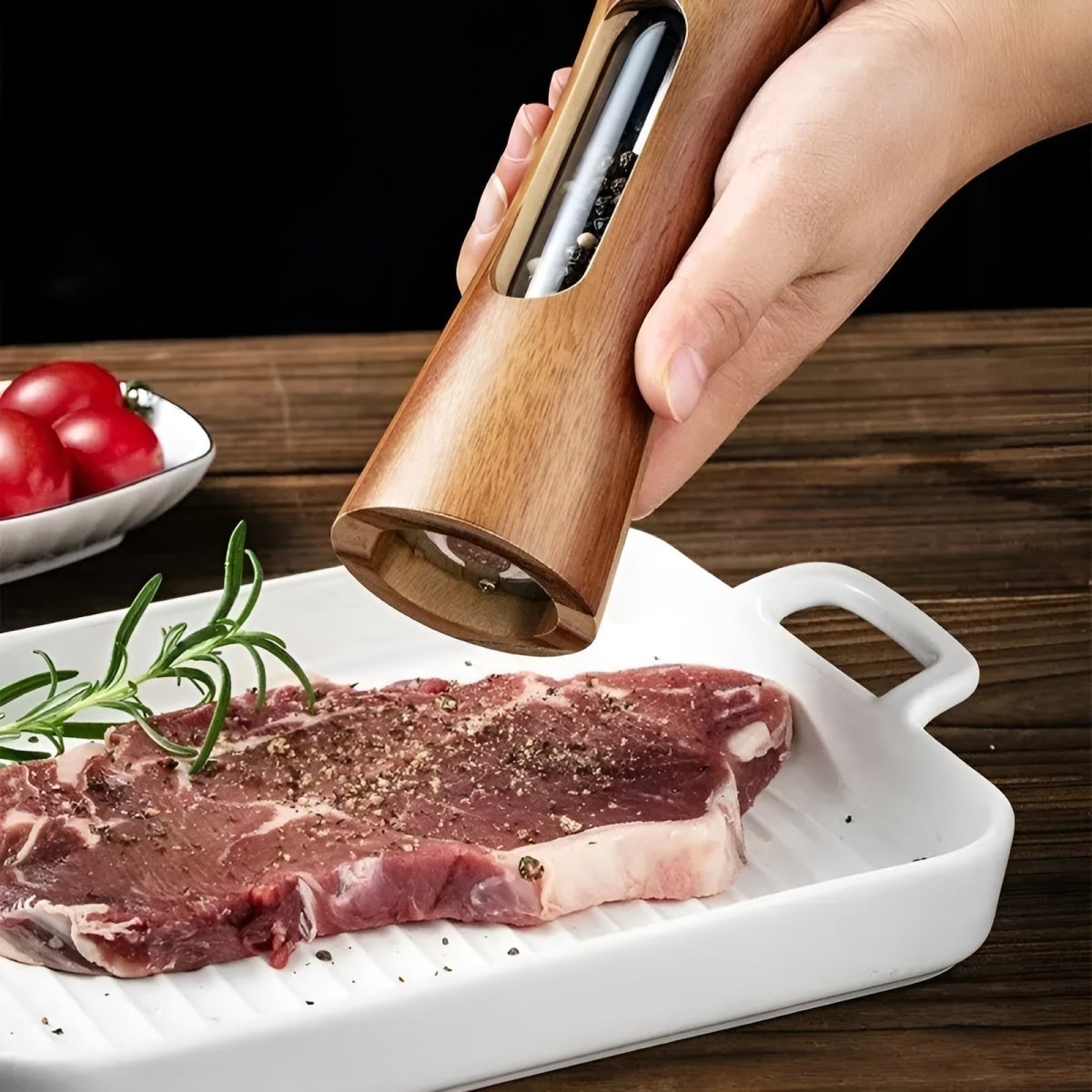 WOODGRIND – Elegant Wooden Salt & Pepper Mills for Precision Seasoning
