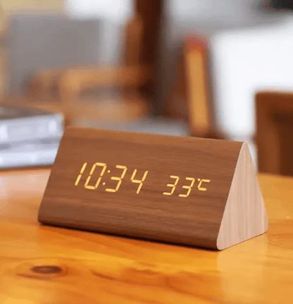 AMBIWOOD – Voice-Controlled LED Clock with Minimalist Wooden Design