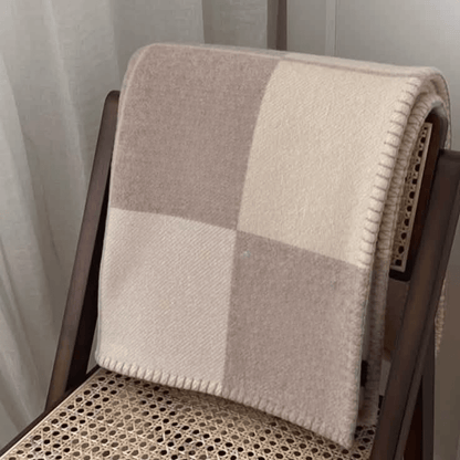 WOOLNEST – Premium Soft Wool Blanket for Interior Warmth & Comfort