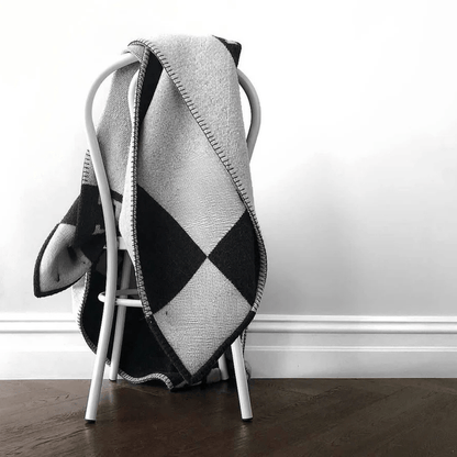 WOOLNEST – Premium Soft Wool Blanket for Interior Warmth & Comfort